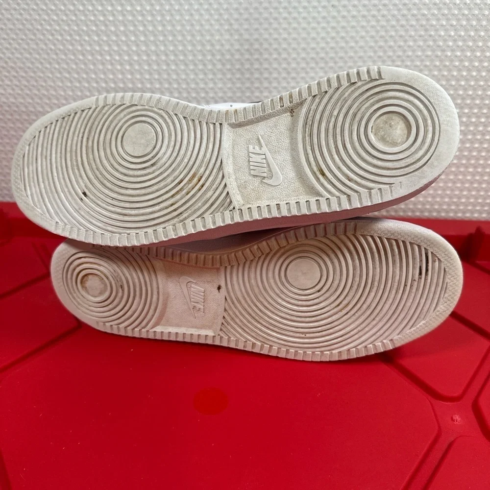 Nike step up